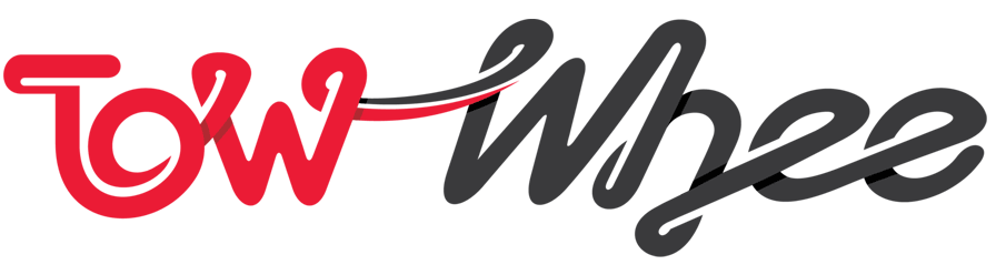 Zu sehen ist das Logo der Marke TowWhee mit stilisiertem Schriftzug in Schreibschrift: „Tow“ in roten, geschwungenen Buchstaben und „Whee“ in schwarzen, geschwungenen Buchstaben.